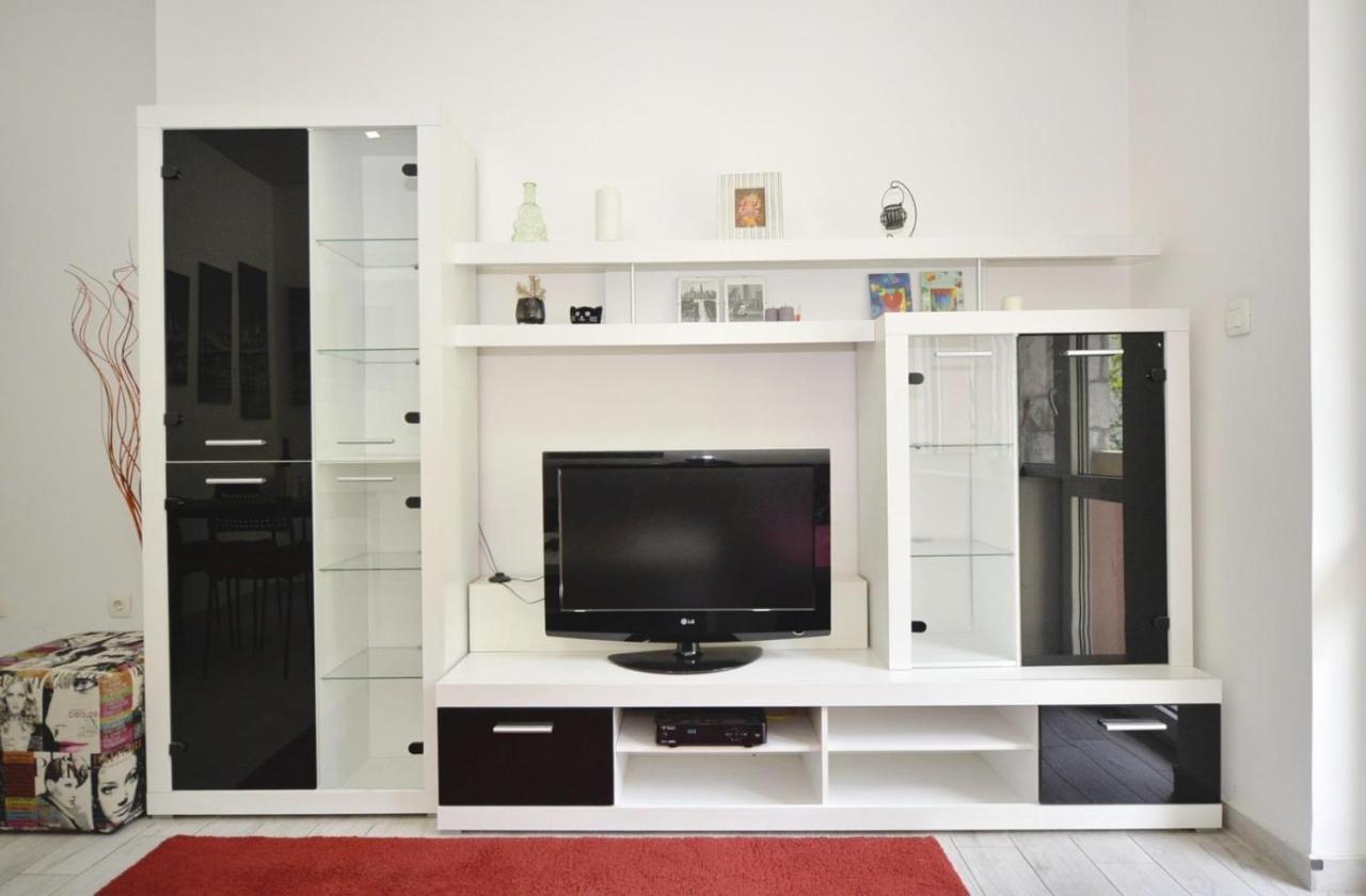 Central Apartment Njegoseva 214 Котор Екстериор снимка