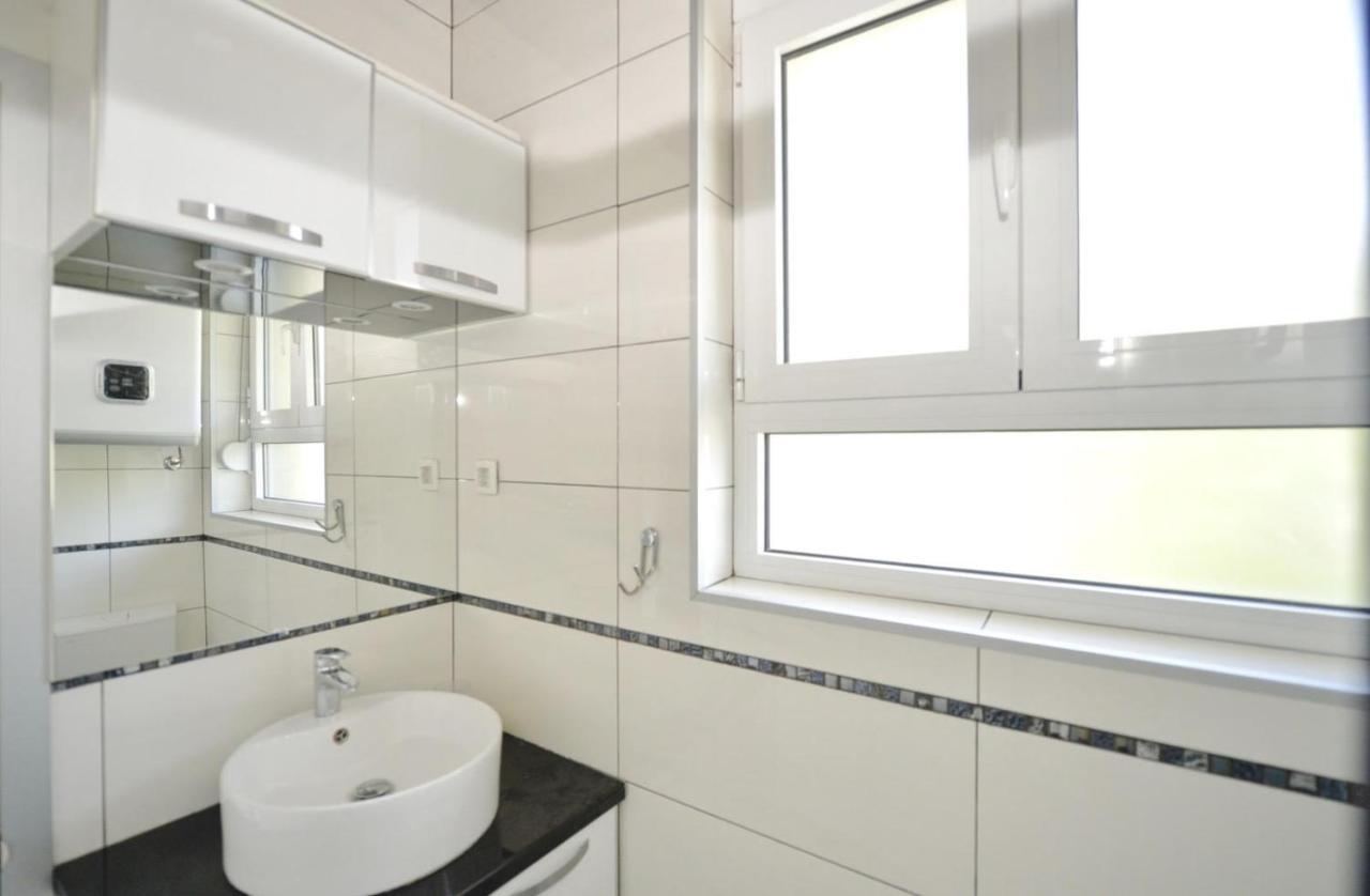 Central Apartment Njegoseva 214 Котор Екстериор снимка