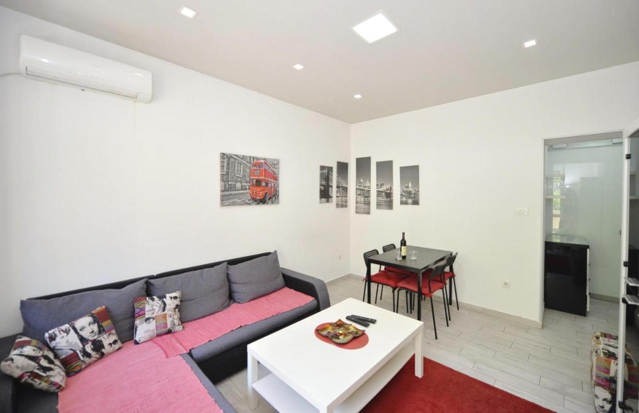 Central Apartment Njegoseva 214 Котор Екстериор снимка